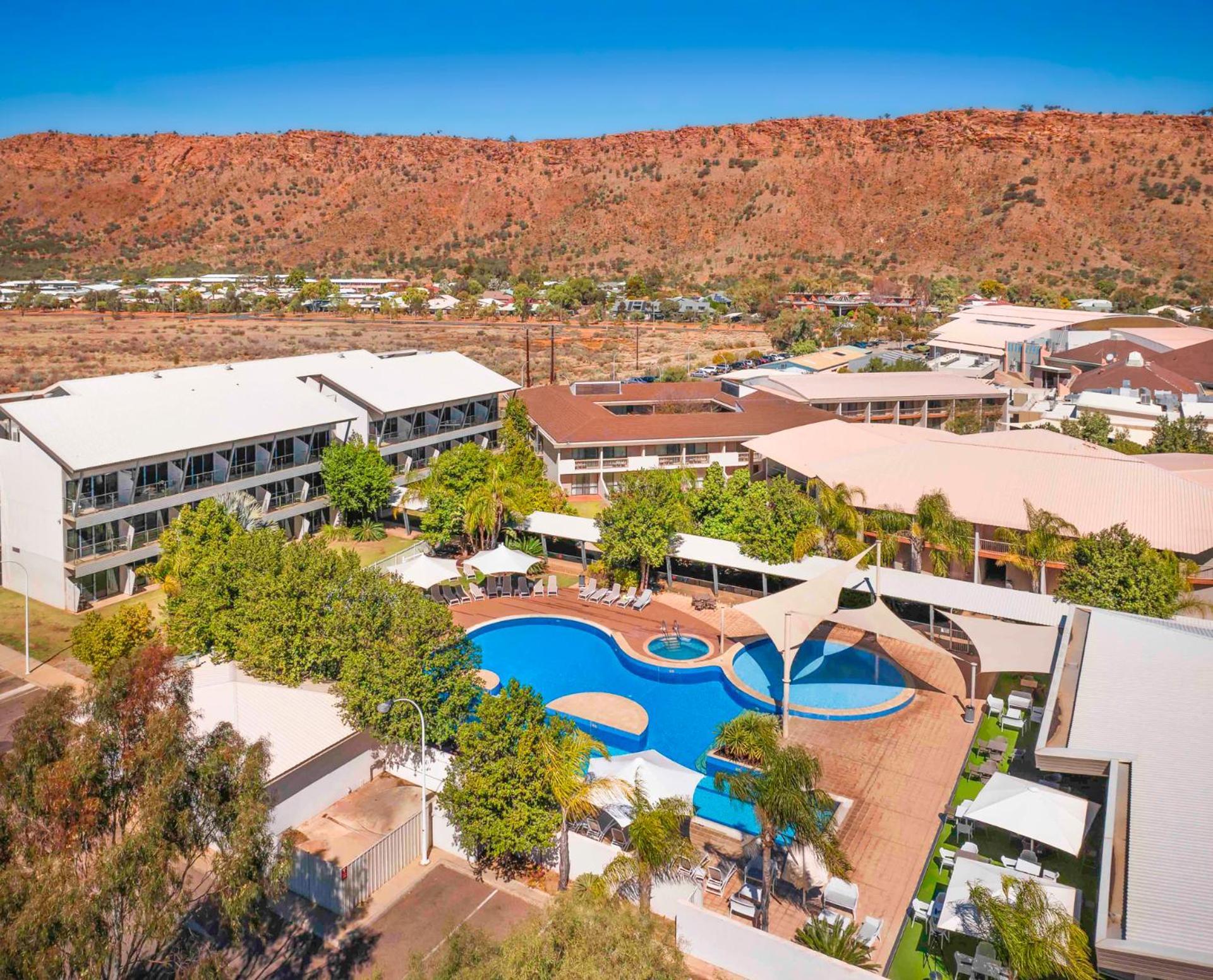 Crowne Plaza Alice Springs Lasseters, An Ihg Hotel Exterior photo